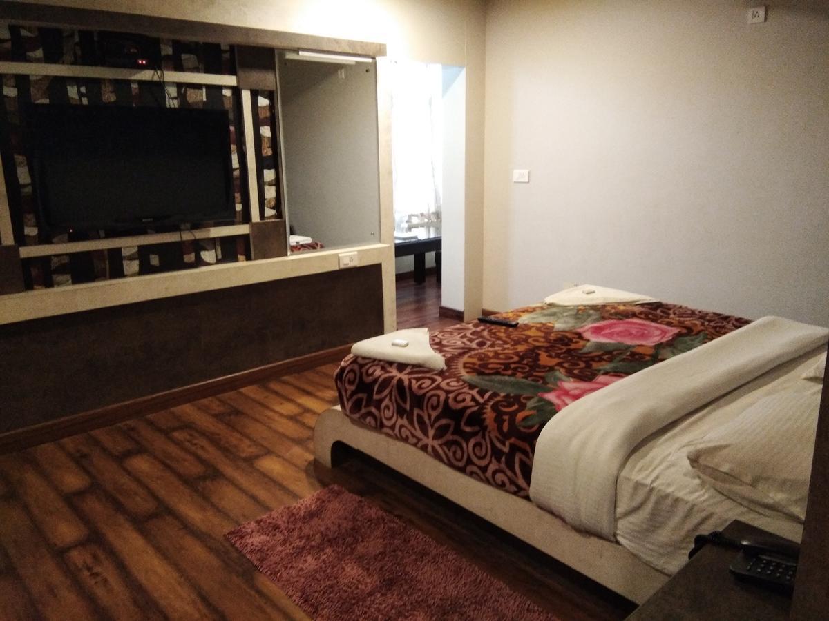 Sarkar Palace 乌提 外观 照片